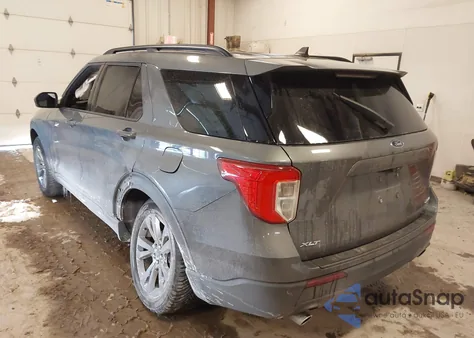 2022 Ford Explorer Xlt z USA, uszkodzony, nr VIN 1FMSK8DH3NGC35410